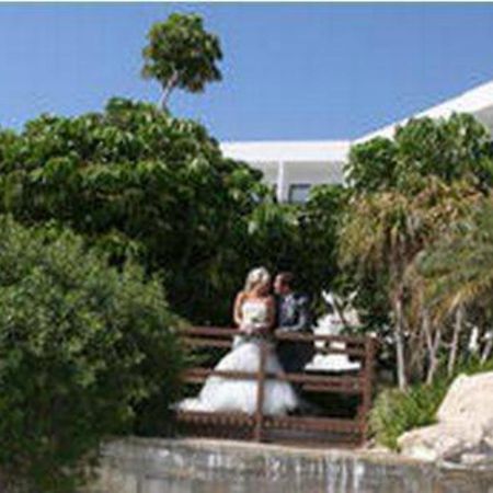 Avanti Hotel Paphos Exterior photo