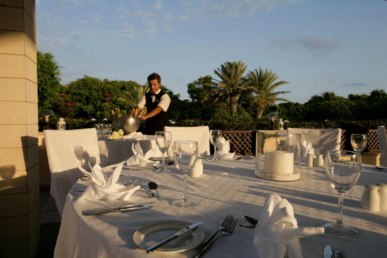 Avanti Hotel Paphos Exterior photo